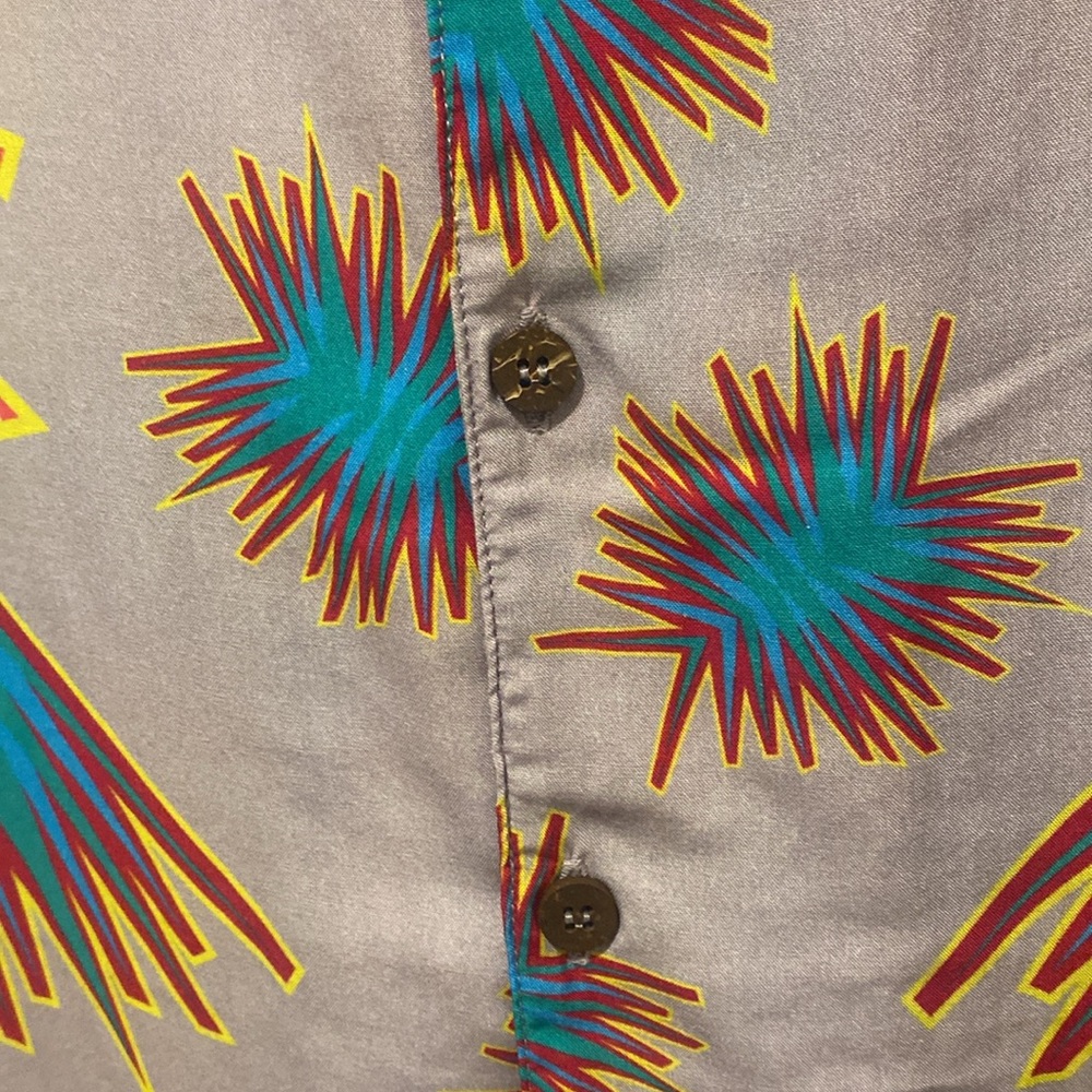 Mauna Kea Mens Hawaiian Button Down menโs luau shirt - Picture 7 of 7